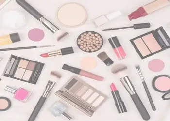 برای آرایش به ترتیب از چه لوازم آرایشی استفاده کنیم