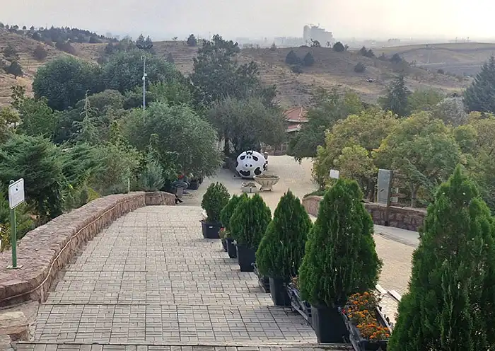 ورودی باغ وحش
